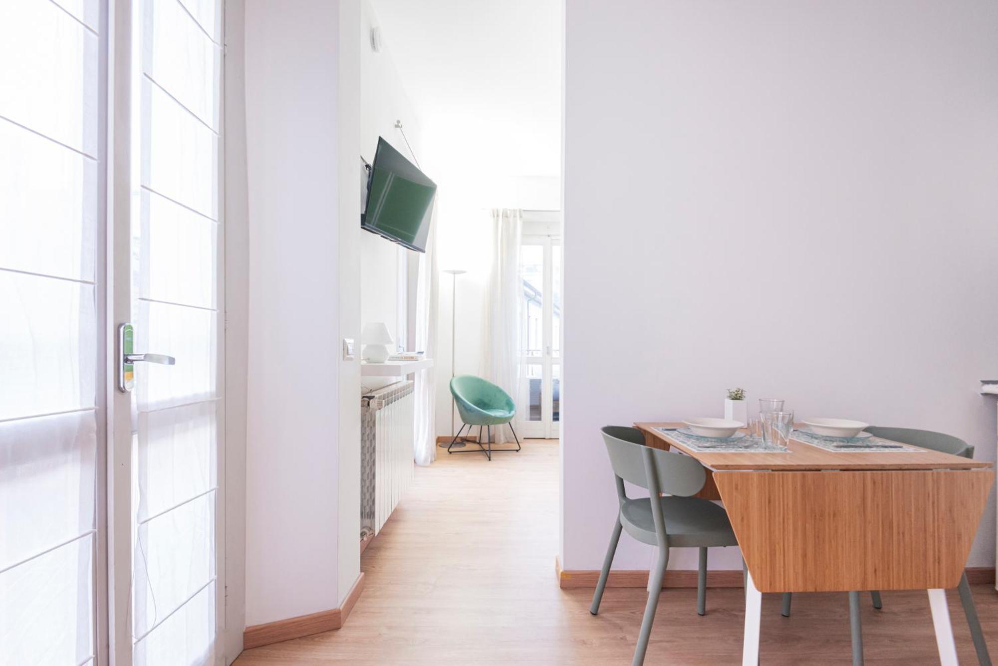 Amazing Flat Near Duomo & Colonne Di San Lorenzo By Easylife Milano Dış mekan fotoğraf